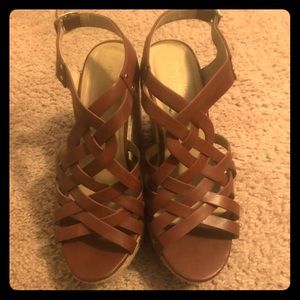 Brown Wedges